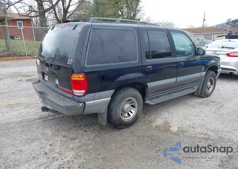 1999 Mercury Mountaineer из США, поврежденный, VIN 4M2DU55P2XUJ08898